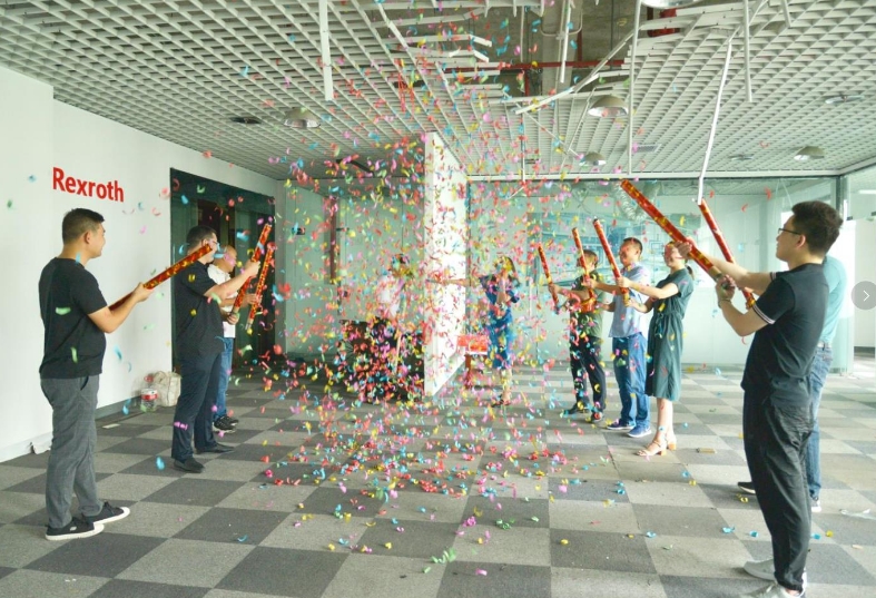 【科技創(chuàng)新 價值創(chuàng)造】  ——科教城分公司裝修開工儀式